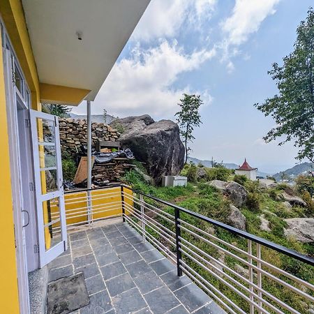Young Monk Hostel & Cafe Dharamkot McLeod Ganj Exterior photo