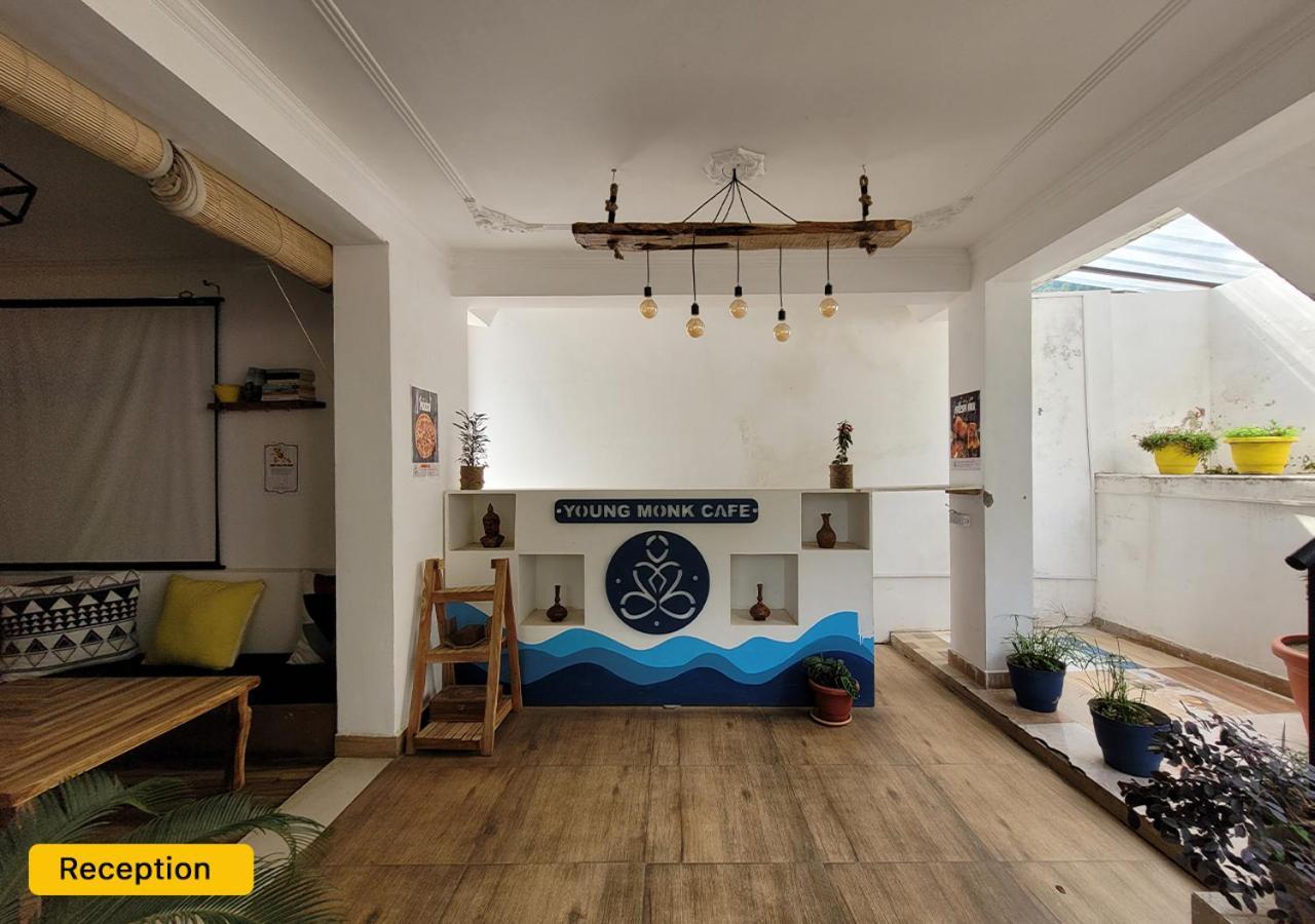 Young Monk Hostel & Cafe Dharamkot McLeod Ganj Exterior photo